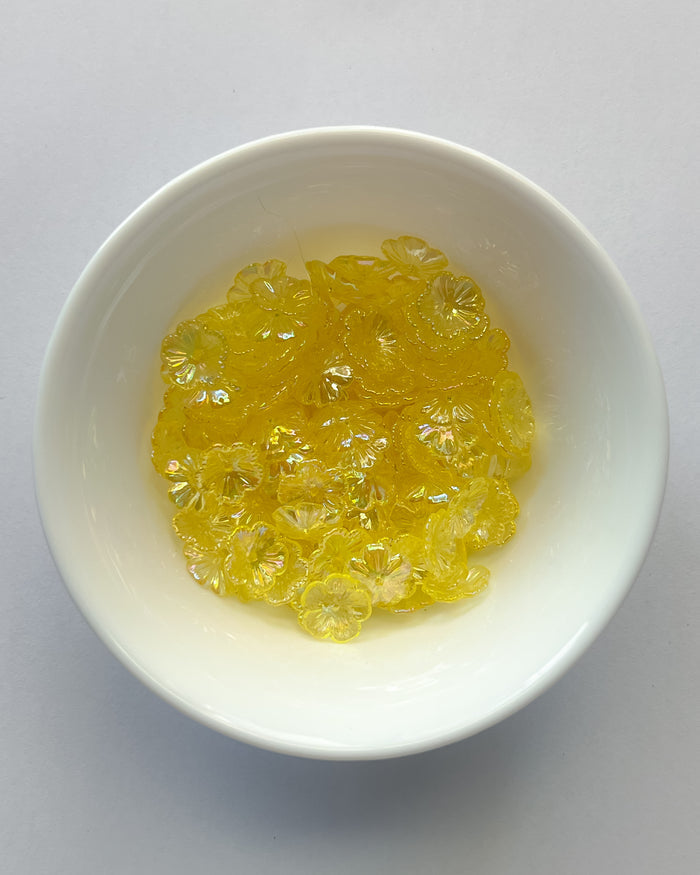 1.0 yellow Flower beads - 25 grams