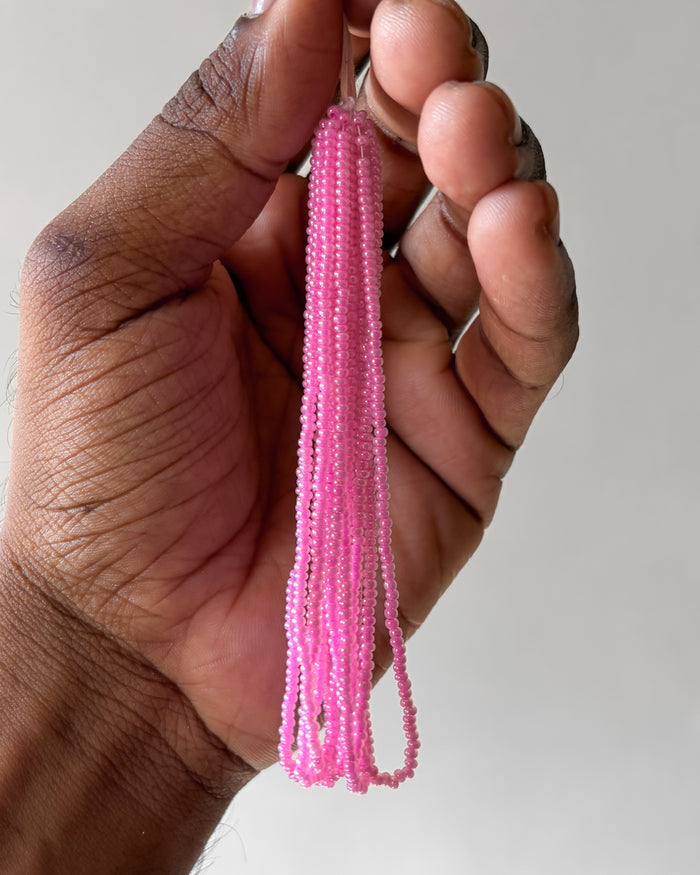 Baby pink 11/0 size seed beads