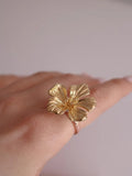Big Hibiscus Ring