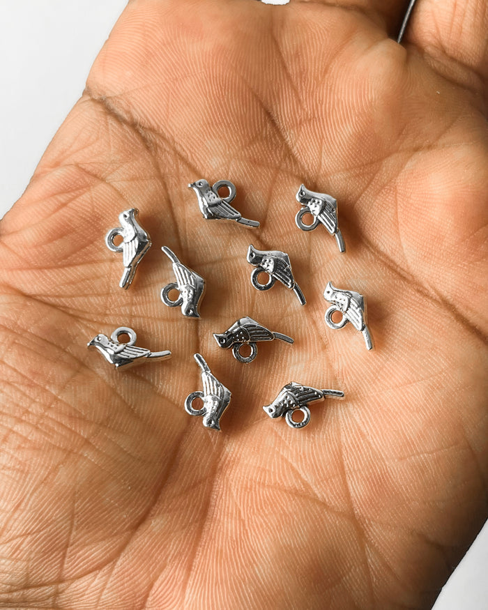 Bird charm l 10 grams