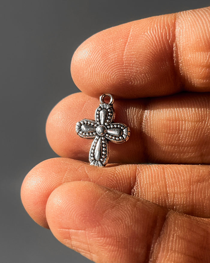Chintu cross // 10 pc