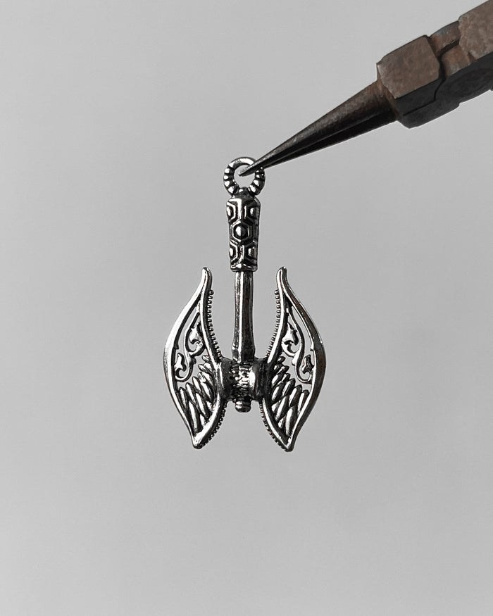 Double axe Charm