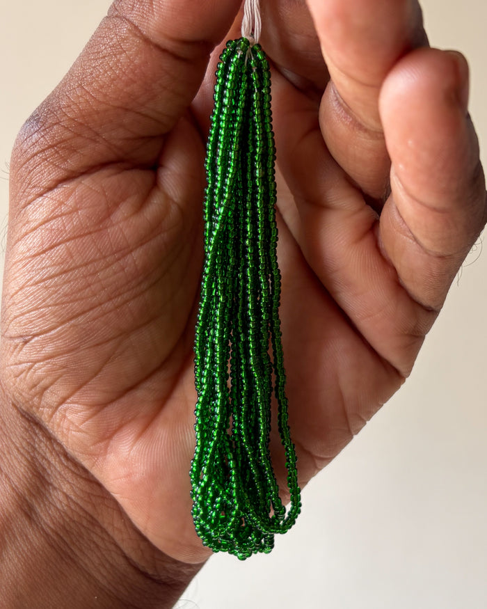 green shinny 11/0 size seed beads