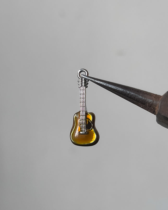 Guitar charm - 1 pc