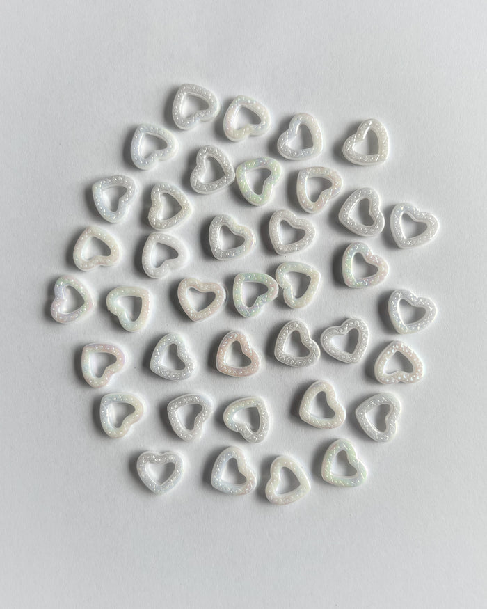 Heart beads // 25 grams