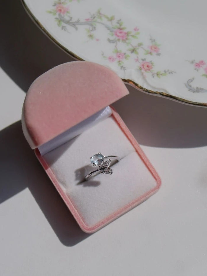 Luna Wing Ring