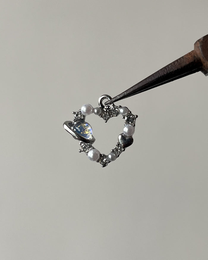 Pearl heart charm
