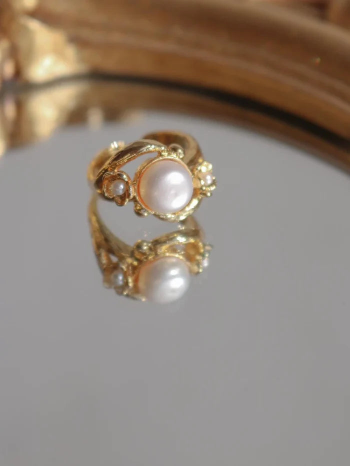 Pearl of the Past Ring