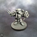 Predatory Dwarf with Skull Custom Models HammerHouse