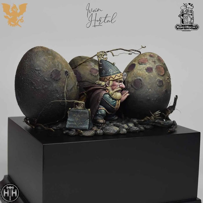Robot Rocket Miniatures: Dragon Doc Figure Robot Rocket Miniatures
