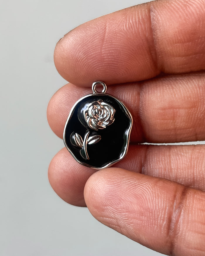 Rose charm - 1 pc