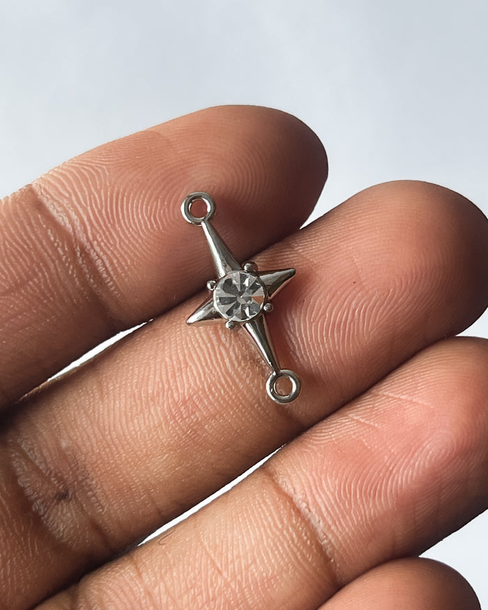 Star connector charm