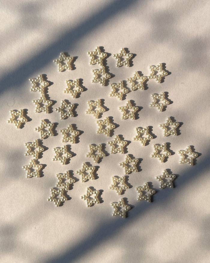 Star pearl beads // 25 grams