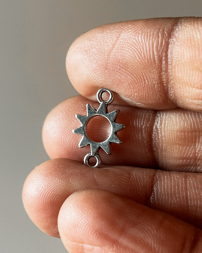 Sun connector charm - 10 pc
