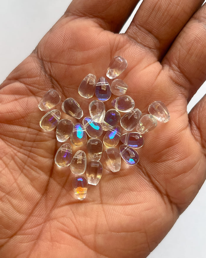 White Drop Beads  // 25 pc