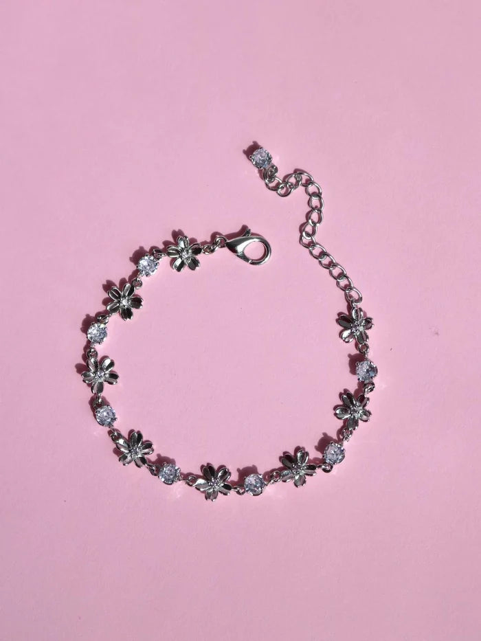 White Spring Flowers Bracelet